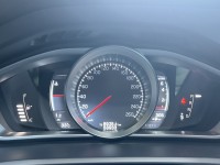 Volvo  V40 保證實價28萬～15年型 V40 T4 免鑰摸門/一手車/實跑58900公里 | 新北市汽車商業同業公會｜TACA優良車商聯盟｜中古、二手車買車賣車公會認證保固