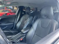 Volvo  V40 保證實價28萬～15年型 V40 T4 免鑰摸門/一手車/實跑58900公里 | 新北市汽車商業同業公會｜TACA優良車商聯盟｜中古、二手車買車賣車公會認證保固