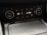 Mercedes-Benz/賓士   GLA-CLASS  GLA200d 僅跑7萬公里GLA200d小車魔術大空間 可分期 | 新北市汽車商業同業公會｜TACA優良車商聯盟｜中古、二手車買車賣車公會認證保固