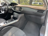 Peugeot 寶獅  308 實車實價可分期Peugeot 308精品代步小車 | 新北市汽車商業同業公會｜TACA優良車商聯盟｜中古、二手車買車賣車公會認證保固