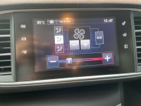 Peugeot 寶獅  308 實車實價可分期Peugeot 308精品代步小車 | 新北市汽車商業同業公會｜TACA優良車商聯盟｜中古、二手車買車賣車公會認證保固