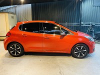 Peugeot 寶獅  208 實車實價可分期Peugeot 208法式精品代步小車Yaris Fit Tiida可參考 | 新北市汽車商業同業公會｜TACA優良車商聯盟｜中古、二手車買車賣車公會認證保固