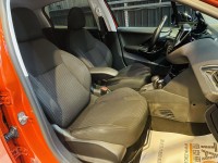 Peugeot 寶獅  208 實車實價可分期Peugeot 208法式精品代步小車Yaris Fit Tiida可參考 | 新北市汽車商業同業公會｜TACA優良車商聯盟｜中古、二手車買車賣車公會認證保固