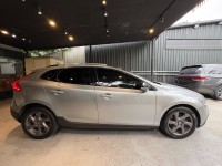 Volvo  V40 實車實價可分期V40 D4 Cross Country豪華精品代步車 | 新北市汽車商業同業公會｜TACA優良車商聯盟｜中古、二手車買車賣車公會認證保固