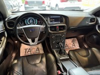 Volvo  V40 實車實價可分期V40 D4 Cross Country豪華精品代步車 | 新北市汽車商業同業公會｜TACA優良車商聯盟｜中古、二手車買車賣車公會認證保固