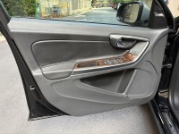 Volvo  S60 實車實價可刷卡分期S60 R-Design豪華精品代步車 | 新北市汽車商業同業公會｜TACA優良車商聯盟｜中古、二手車買車賣車公會認證保固