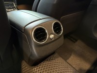Mercedes-Benz/賓士   C-CLASS  C180 實車實價可分期Benz C180歐規安全代步車 | 新北市汽車商業同業公會｜TACA優良車商聯盟｜中古、二手車買車賣車公會認證保固