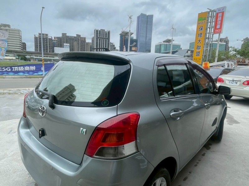 Toyota  Yaris 小台好開，省油神車 | 新北市汽車商業同業公會｜TACA優良車商聯盟｜中古、二手車買車賣車公會認證保固