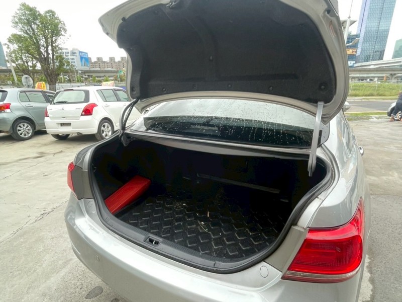 Toyota  Camry 2.4 G版 神級美車 | 新北市汽車商業同業公會｜TACA優良車商聯盟｜中古、二手車買車賣車公會認證保固