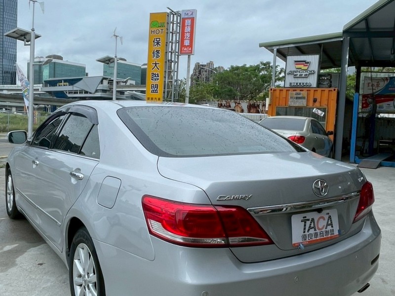 Toyota  Camry 2.4 G版 神級美車 | 新北市汽車商業同業公會｜TACA優良車商聯盟｜中古、二手車買車賣車公會認證保固