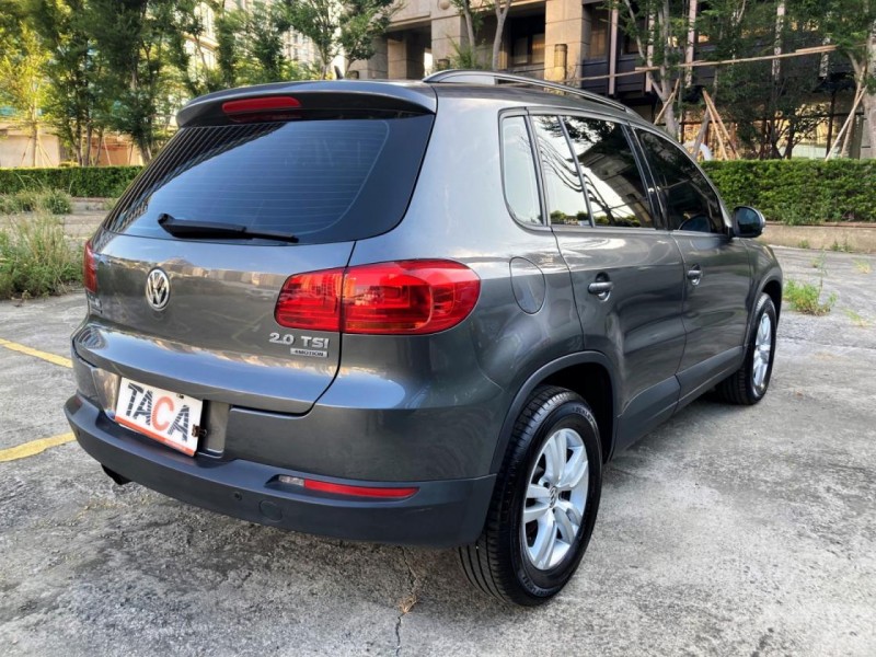 Volkswagen 福斯  Tiguan 帝觀 4WD 輕度越野 全景天窗 自動駐車 | 新北市汽車商業同業公會｜TACA優良車商聯盟｜中古、二手車買車賣車公會認證保固