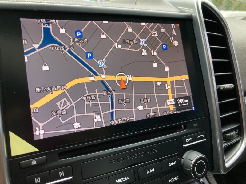 PORSCHE  Cayenne 凱安 Cayenne凱燕 全景天窗 Carplay  360環景 原廠保養 | 新北市汽車商業同業公會｜TACA優良車商聯盟｜中古、二手車買車賣車公會認證保固