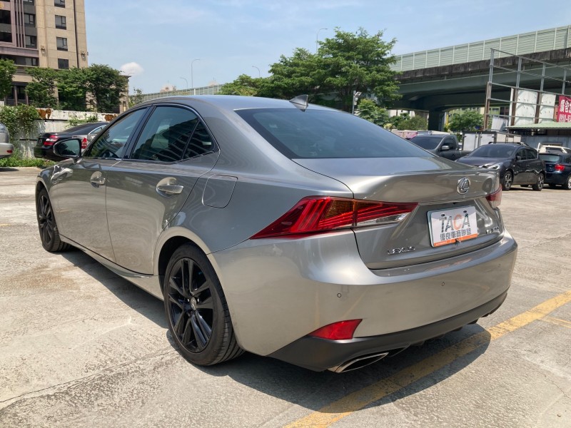 Lexus  IS IS300(IS200T) 原廠多媒體影音 ACC 盲點偵測 原廠鋁圈 | 新北市汽車商業同業公會｜TACA優良車商聯盟｜中古、二手車買車賣車公會認證保固