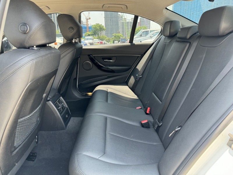 BMW/ 寶馬  3 SERIES  318i 總代理 一手車 原漆原版件 衛星導航 電動座椅 | 新北市汽車商業同業公會｜TACA優良車商聯盟｜中古、二手車買車賣車公會認證保固