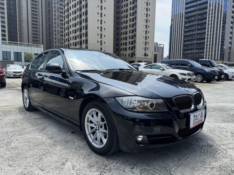 BMW/ 寶馬  3 SERIES  320i 跑6萬保證 車況氣質優 HID頭燈 導航搜尋：明旺汽車 | 新北市汽車商業同業公會｜TACA優良車商聯盟｜中古、二手車買車賣車公會認證保固