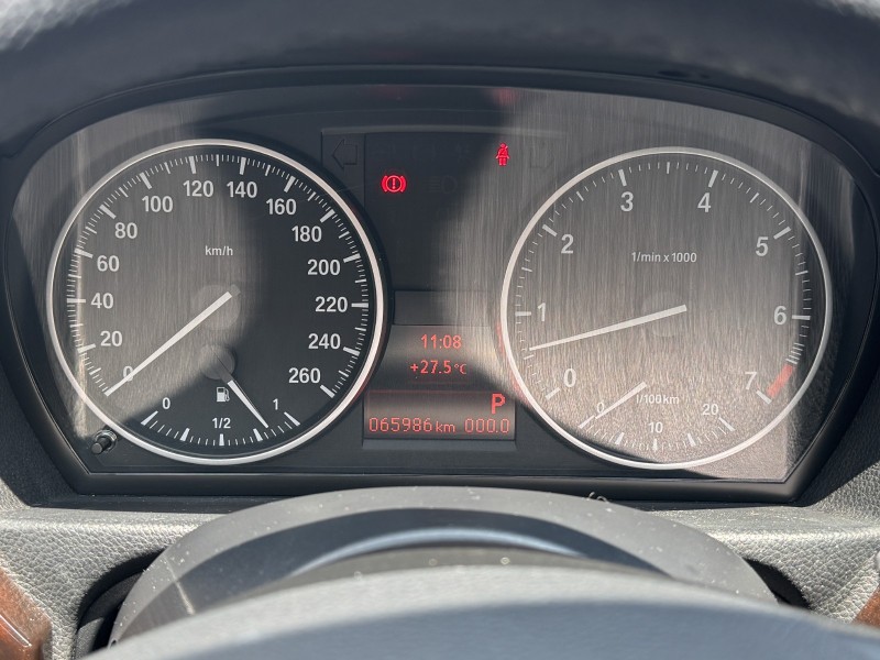 BMW/ 寶馬  3 SERIES  320i 跑6萬保證 車況氣質優 HID頭燈 導航搜尋：明旺汽車 | 新北市汽車商業同業公會｜TACA優良車商聯盟｜中古、二手車買車賣車公會認證保固