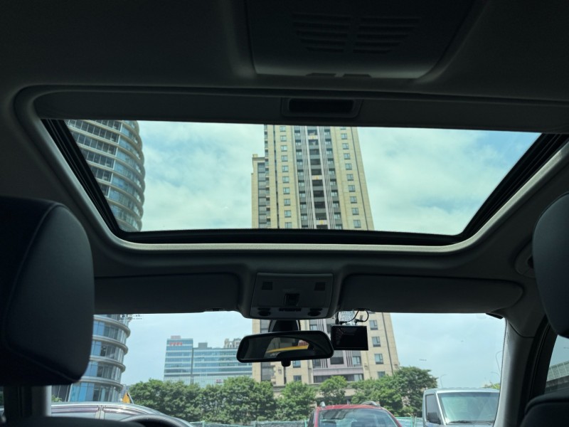 BMW/ 寶馬  3 SERIES  320i 跑6萬保證 車況氣質優 HID頭燈 導航搜尋：明旺汽車 | 新北市汽車商業同業公會｜TACA優良車商聯盟｜中古、二手車買車賣車公會認證保固