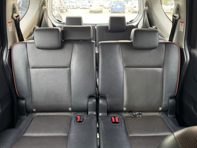 Toyota  SIENTA 七人座 影音電視 衛星導航 定速 抬頭顯示 | 新北市汽車商業同業公會｜TACA優良車商聯盟｜中古、二手車買車賣車公會認證保固