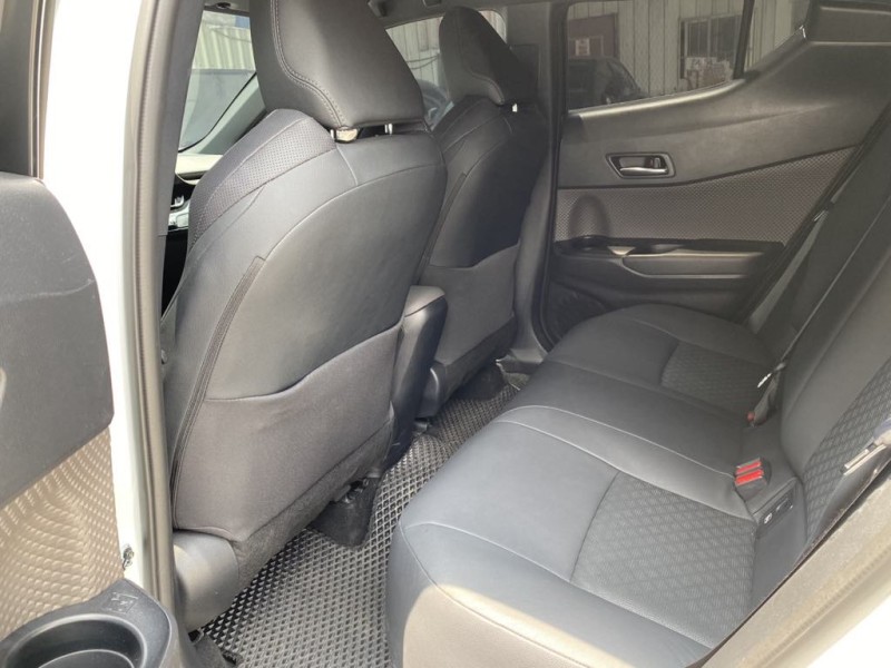 Toyota  C-HR 2023年TOYOTA CH-R | 新北市汽車商業同業公會｜TACA優良車商聯盟｜中古、二手車買車賣車公會認證保固