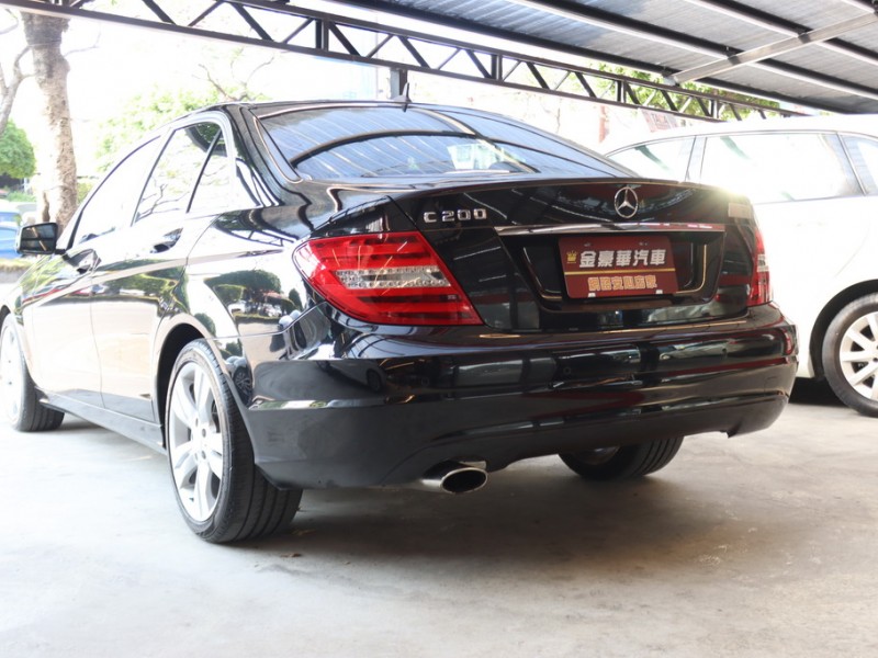 Mercedes-Benz/賓士   C-CLASS  C200 42年指標老店“★0利率送鍍膜☆總代理C200 雙電動座椅 安卓機 倒車顯影 里程保證只跑9萬公里 | 新北市汽車商業同業公會｜TACA優良車商聯盟｜中古、二手車買車賣車公會認證保固