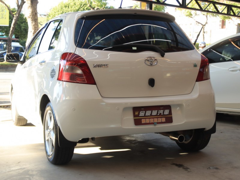 Toyota  Yaris 42年指標老店“★☆『全車保固』☆★小改款1.5G精裝版～免鑰匙•自用車（保養記錄）‧皮椅+鋼圈 | 新北市汽車商業同業公會｜TACA優良車商聯盟｜中古、二手車買車賣車公會認證保固