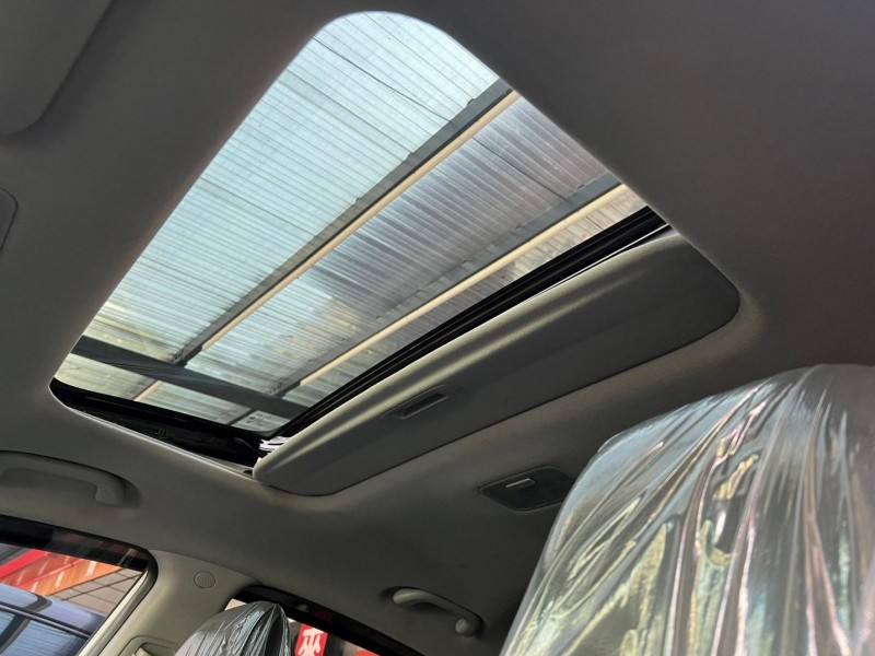 Hyundai  Elantra ELANTRA EX 稀有頂級版 | 新北市汽車商業同業公會｜TACA優良車商聯盟｜中古、二手車買車賣車公會認證保固