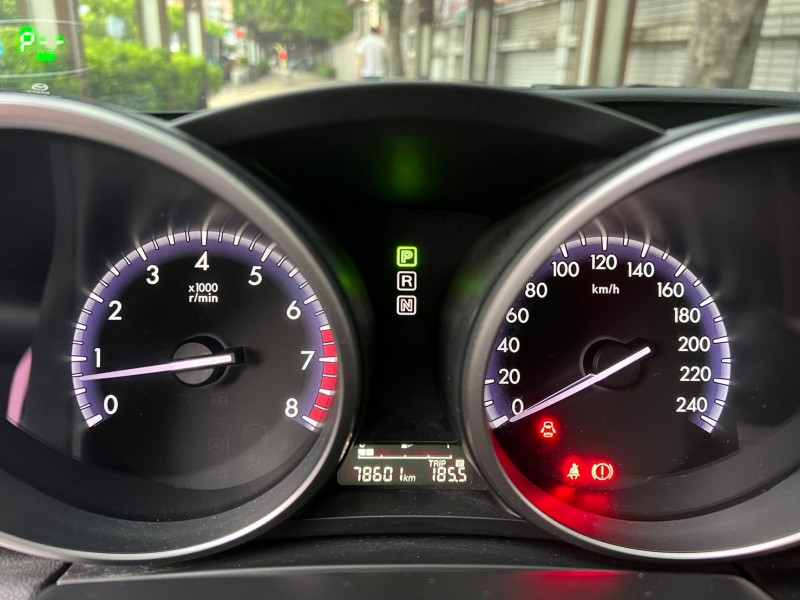 Mazda  Mazda3 5D 2.0頂級型 天窗 F1賽車快撥 安卓大螢幕 | 新北市汽車商業同業公會｜TACA優良車商聯盟｜中古、二手車買車賣車公會認證保固