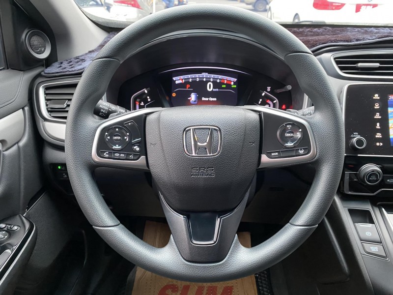 Honda  CR-V 金鑽店~CR-V 1.5 VTi-S 白 里程保證只跑6萬多公里 ACC主動跟車全速域 車道維持 變換 偏離 輔助系統 AEB自動煞停 遠光燈自動控制 斜坡起步輔助 循跡防滑 6安 胎壓監控 免鑰啟動車門鎖 定速 倒車影像 導航 多功能影音 右側影像無死角 後座出風口 LED頭燈 日行燈 尾燈 等多項配備！ | 新北市汽車商業同業公會｜TACA優良車商聯盟｜中古、二手車買車賣車公會認證保固