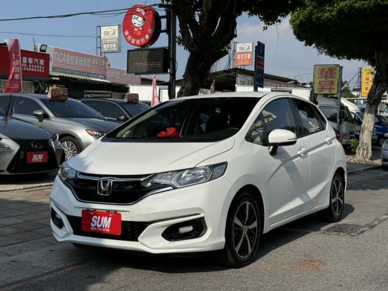 Honda  FIT 金鑽店~FIT 1.5頂級S版 ㄧ手車 里程保證6萬多公里 循跡防滑 胎壓監控 斜坡起步輔助 6安 免鑰啟動車門鎖 定速 恆溫空調 換檔撥片 原廠多功能大螢幕等多項配備！ | 新北市汽車商業同業公會｜TACA優良車商聯盟｜中古、二手車買車賣車公會認證保固