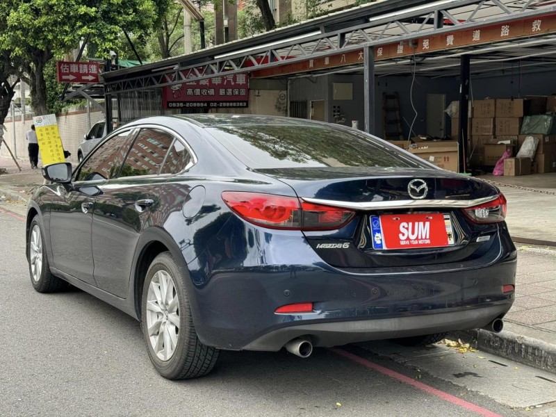 Mazda  Mazda6 金鑽店~超優的美車 時尚經濟實惠 2016年式 馬6 汽油版2.0 里程保證只跑9萬多公里 主要配備有 胎壓監控 車道變換輔助 斜坡起步輔助 循跡防滑 6安 免鑰啟動車門鎖 定速 導航 倒車影像 電動摺疊後視鏡 分區恆溫空調 雙電動座椅 粉塵過濾器 後座出風口 等多項配備！ | 新北市汽車商業同業公會｜TACA優良車商聯盟｜中古、二手車買車賣車公會認證保固