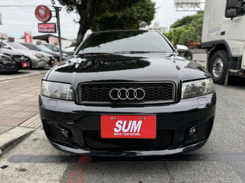 Audi  A4 金鑽店~超優質的代步車來囉！2004年式奧迪A4渦輪增壓1.8T 只賣10多萬！車況和內裝都顧得非常漂亮！ | 新北市汽車商業同業公會｜TACA優良車商聯盟｜中古、二手車買車賣車公會認證保固