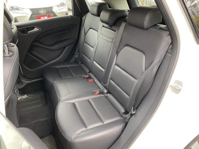 Mercedes-Benz/賓士   B-CLASS  B180 金鑽店~總代理B180白 原廠保養 里程保證只跑6萬多公里 小改款 免鑰啟動 後座出風口 定速 自動停車 循跡防滑 9安 主動式安全防護系統 胎壓監控 等多樣配備！ | 新北市汽車商業同業公會｜TACA優良車商聯盟｜中古、二手車買車賣車公會認證保固