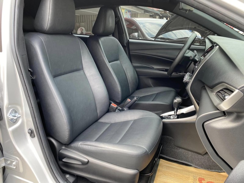 Toyota  Yaris 金鑽店~小改款YARIS 1.5.一手車+只跑兩萬公里.循跡防滑.電折後視鏡.多合一大螢幕 | 新北市汽車商業同業公會｜TACA優良車商聯盟｜中古、二手車買車賣車公會認證保固