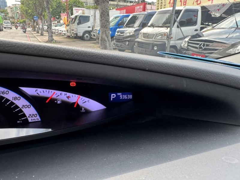 Toyota  Previa 金鑽店~PREVIA 3.5旗艦版 大馬力 主要配備有，全景天窗 循跡防滑 斜坡起步輔助 7安 免鑰啟動車門鎖 定速 導航 倒車影像 光感應頭燈 雙電動滑門 電動尾門 電動摺疊後視鏡 後座影音 後座出風口 分區恆溫空調 電動座椅 電熱椅 粉塵過濾器 HID頭燈 等多項配備！ | 新北市汽車商業同業公會｜TACA優良車商聯盟｜中古、二手車買車賣車公會認證保固