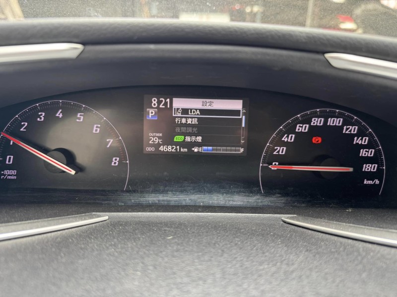 Toyota  SIENTA 金鑽店~SIENTA 1.8 雙電滑門 車道偏離 變換輔助系統 AEB自動緊急煞車系統 遠光燈自動控制 胎壓監控 斜坡起步輔助 循跡防滑 8安 免鑰啟動車門鎖 定速 光感應頭燈 電動摺疊後視鏡 盲點偵測 藍芽通訊 方向盤快控鍵 恆溫空調 後座出風口 粉塵過濾器 LED日行燈 等多項配備！ | 新北市汽車商業同業公會｜TACA優良車商聯盟｜中古、二手車買車賣車公會認證保固