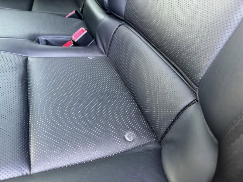 Lexus  CT200H 金鑽店~CT200h 白 油電混合 1.8 省油省稅 主要配備有，循跡防滑 免鑰啟動車門鎖 定速 光感應頭燈 感應雨刷 10安 方向盤快控鍵 分區恆溫空調 駕駛座電動座椅 雙前座電熱椅 LED日行燈 尾燈 等多項配備！ | 新北市汽車商業同業公會｜TACA優良車商聯盟｜中古、二手車買車賣車公會認證保固