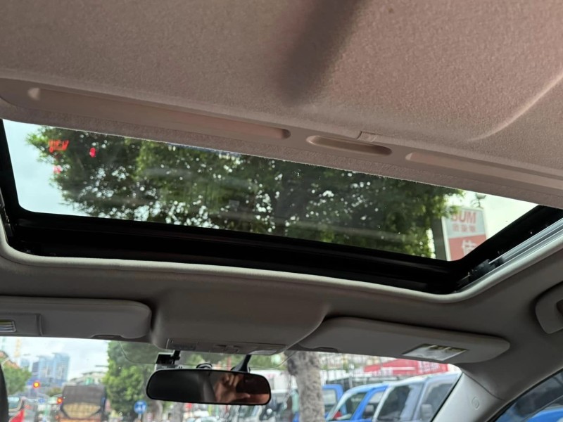 Mazda  Mazda5 金鑽店~馬5灰 里程保證 6安 定速 天窗 雙電動滑門 雨滴感應雨刷 光感應頭燈 恆溫空調 方向盤快控鍵 後座出風口 HID頭燈 安卓機 倒車影像 無線Apple CarPlay等多項配備！ | 新北市汽車商業同業公會｜TACA優良車商聯盟｜中古、二手車買車賣車公會認證保固