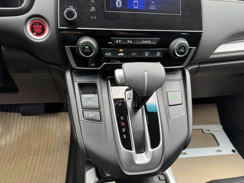 Honda  CR-V 金鑽店~2021年CR-V 1.5 VTi-S 白 里程保證 ACC主動跟車全速域 車道維持 變換 偏離 輔助系統 AEB自動煞停 遠光燈自動控制 斜坡起步輔助 循跡防滑 8安 電動尾門 胎壓監控 免鑰啟動車門鎖 定速 倒車影像 導航 多功能影音 右側影像無死角 後座出風口 LED頭燈 日行燈 尾燈 等多項配備！ | 新北市汽車商業同業公會｜TACA優良車商聯盟｜中古、二手車買車賣車公會認證保固