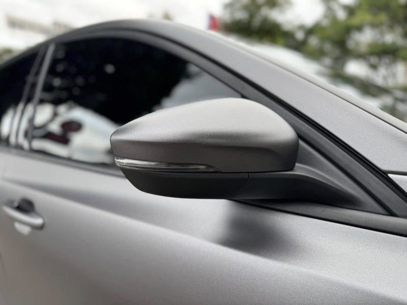 Ford/福特  Focus 金鑽店~Focus ST-Line 賽道版 ACC主動跟車系統 車道維持輔助 車道變換輔助 車道偏離警示 斜坡起步輔助 循跡防滑 8安 AEB自動煞車 遠光燈自動控制 胎壓監控 免鑰啟動車門鎖 定速 光感應頭燈 雨滴感應雨刷 導航 倒車影像 Apple CarPlay  電動摺疊後視鏡 HUD抬頭顯示器 分區恆溫空調 換檔撥片 粉塵過濾器 雙前座跑車座椅 ￼￼電動椅 後座出風口 LED日行燈 頭燈 尾燈 空力套件 全車貼膜 幾乎是滿配！ | 新北市汽車商業同業公會｜TACA優良車商聯盟｜中古、二手車買車賣車公會認證保固