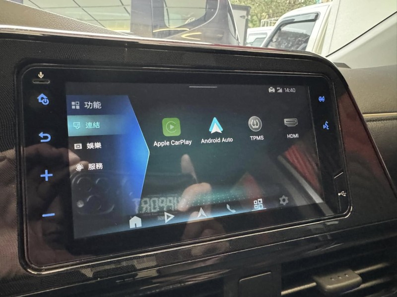 Toyota  SIENTA 金鑽店~SIENTA 1.8 正7人座 只跑7000多公里 雙電滑門 360度環景影像 車道偏離 變換輔助系統 AEB自動緊急煞車系統 遠光燈自動控制 胎壓監控 斜坡起步輔助 循跡防滑 8安 免鑰啟動車門鎖 定速 光感應頭燈 電動摺疊後視鏡 盲點偵測 導航 ￼Apple CarPlay 藍芽通訊 方向盤快控鍵 抬頭顯示器 前後行車記錄器 恆溫空調 後座出風口 粉塵過濾器 LED日行燈 等多項配備！ | 新北市汽車商業同業公會｜TACA優良車商聯盟｜中古、二手車買車賣車公會認證保固