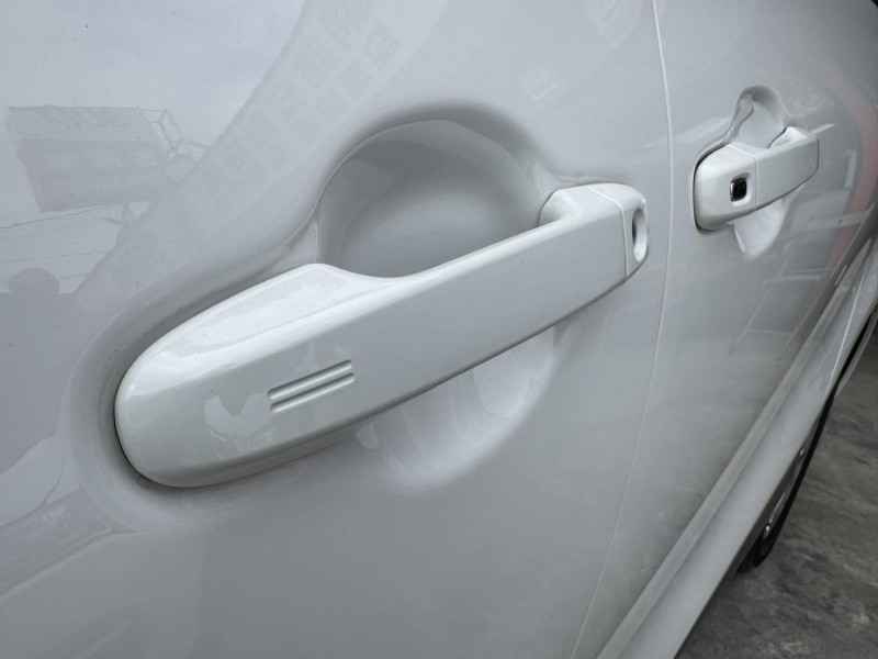 Toyota  SIENTA 金鑽店~SIENTA 1.8 正7人座 只跑7000多公里 雙電滑門 360度環景影像 車道偏離 變換輔助系統 AEB自動緊急煞車系統 遠光燈自動控制 胎壓監控 斜坡起步輔助 循跡防滑 8安 免鑰啟動車門鎖 定速 光感應頭燈 電動摺疊後視鏡 盲點偵測 導航 ￼Apple CarPlay 藍芽通訊 方向盤快控鍵 抬頭顯示器 前後行車記錄器 恆溫空調 後座出風口 粉塵過濾器 LED日行燈 等多項配備！ | 新北市汽車商業同業公會｜TACA優良車商聯盟｜中古、二手車買車賣車公會認證保固