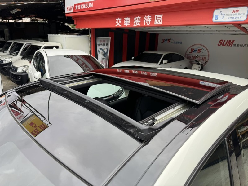 Mercedes-Benz/賓士   B-CLASS  B200 金鑽店~小改款 總代理B200 里程履約保證只跑8萬多公里 白色 全景天窗 雙電動記憶座椅 9安 循跡防滑 主動式安全預防系統 胎壓監控 免鑰啟動車門鎖 定速 自動停車 光感應頭燈 雨滴感應雨刷 倒車影像 後座出風口 藍芽通訊 換檔撥片 LED頭燈 尾燈 日行燈 等多項配備！ | 新北市汽車商業同業公會｜TACA優良車商聯盟｜中古、二手車買車賣車公會認證保固