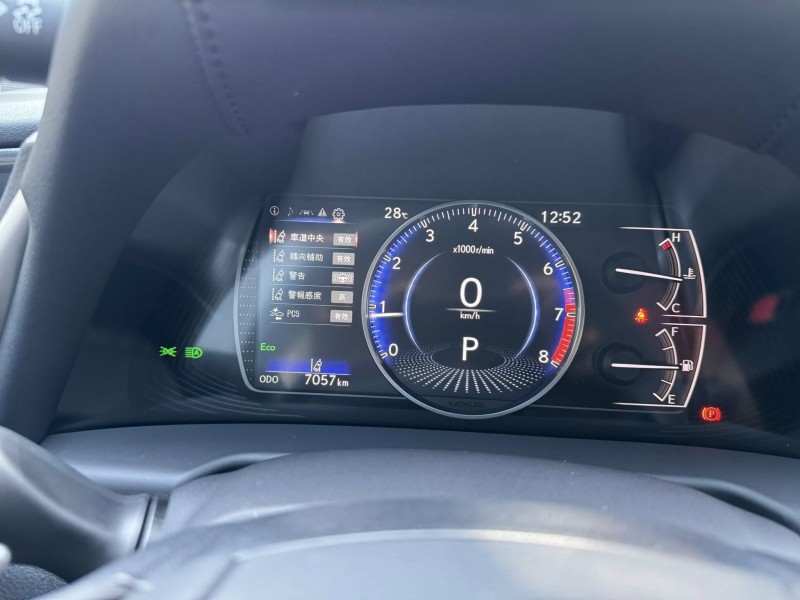 Lexus  ES200 金鑽店~ES200 里程保證只跑7千公里  ACC自動跟車 車道偏離警示 胎壓 斜坡輔助 循跡防滑 定速 免鑰啟動 摸門感應 十安 雙電動座椅 等多樣配備！ | 新北市汽車商業同業公會｜TACA優良車商聯盟｜中古、二手車買車賣車公會認證保固