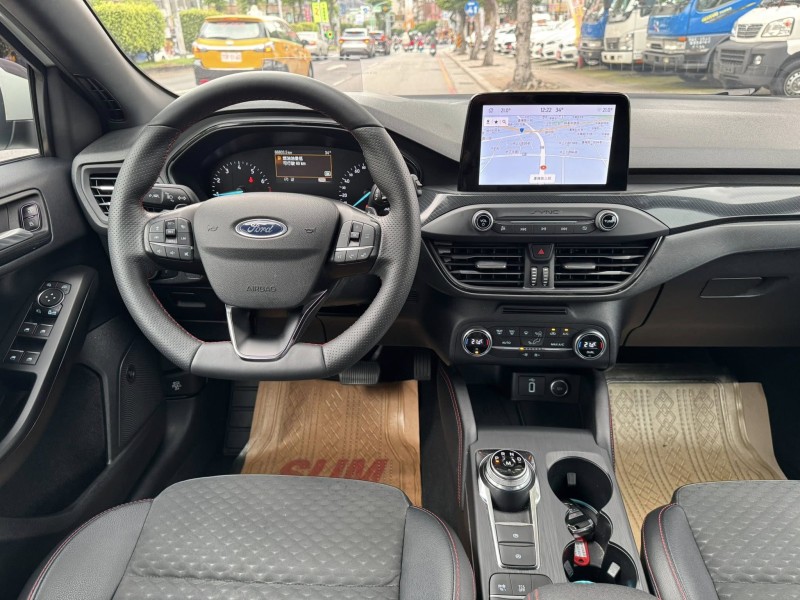 Ford/福特  Focus 金鑽店~Focus ST-Line 賽道版 8速手自排 1.5渦輪增壓 182匹大馬力 里程履約保證只跑6萬多公里 第三方認證車 可提供全省保固！ | 新北市汽車商業同業公會｜TACA優良車商聯盟｜中古、二手車買車賣車公會認證保固