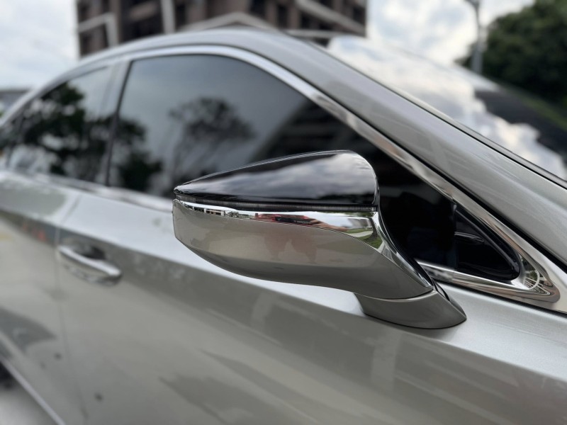 Lexus  ES 金鑽店~ES200‧一手女用車+保證保證只跑8萬公里.ACC跟車＋車道偏移，倒車顯影，極美車況 | 新北市汽車商業同業公會｜TACA優良車商聯盟｜中古、二手車買車賣車公會認證保固