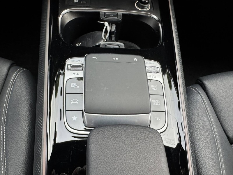 Mercedes-Benz/賓士   B-CLASS  B180 金鑽店~總代理B180大改款•一手車保證跑1萬8千公里.選配電尾門＋360度環景＋摸門 | 新北市汽車商業同業公會｜TACA優良車商聯盟｜中古、二手車買車賣車公會認證保固