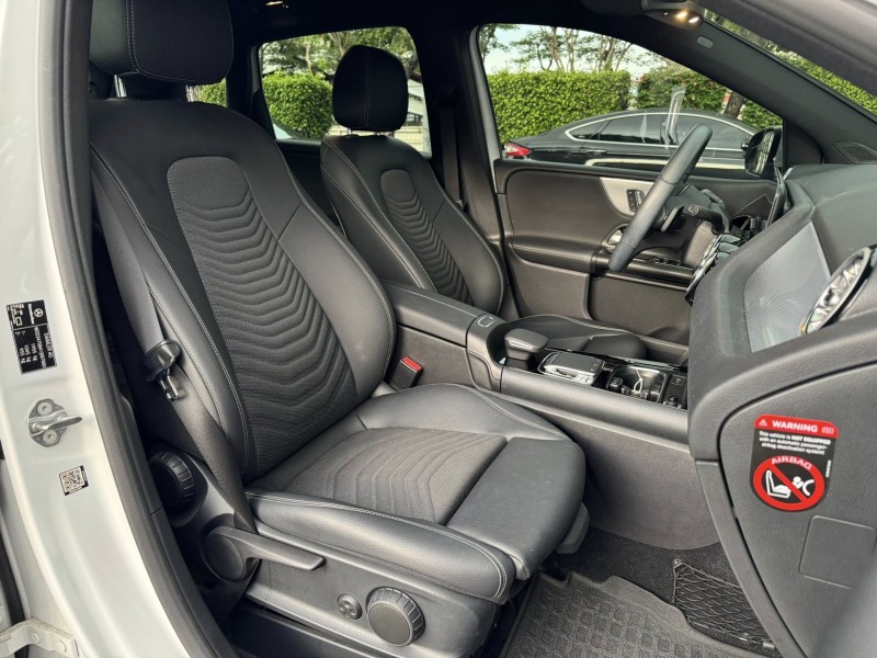 Mercedes-Benz/賓士   B-CLASS  B180 金鑽店~總代理B180大改款•一手車保證跑1萬8千公里.選配電尾門＋360度環景＋摸門 | 新北市汽車商業同業公會｜TACA優良車商聯盟｜中古、二手車買車賣車公會認證保固