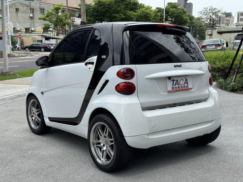Smart  SMART FORTWO 金鑽店~極美車況 SMART FORTWO.自用跑7萬公里（有保養紀錄）‧ECO節能.極新內裝 | 新北市汽車商業同業公會｜TACA優良車商聯盟｜中古、二手車買車賣車公會認證保固