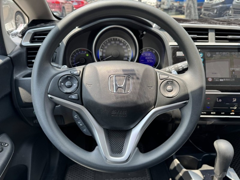 Honda  FIT 金鑽店~旗艦S版小改款1.5S‧一手車＋保證保證（原廠保養車）/衛星導航/倒車顯影/皮椅/極美車況 | 新北市汽車商業同業公會｜TACA優良車商聯盟｜中古、二手車買車賣車公會認證保固