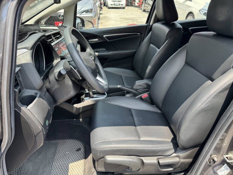 Honda  FIT 金鑽店~旗艦S版小改款1.5S‧一手車＋保證保證（原廠保養車）/衛星導航/倒車顯影/皮椅/極美車況 | 新北市汽車商業同業公會｜TACA優良車商聯盟｜中古、二手車買車賣車公會認證保固
